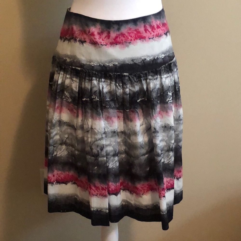 *NWT* Karen Kane skirt